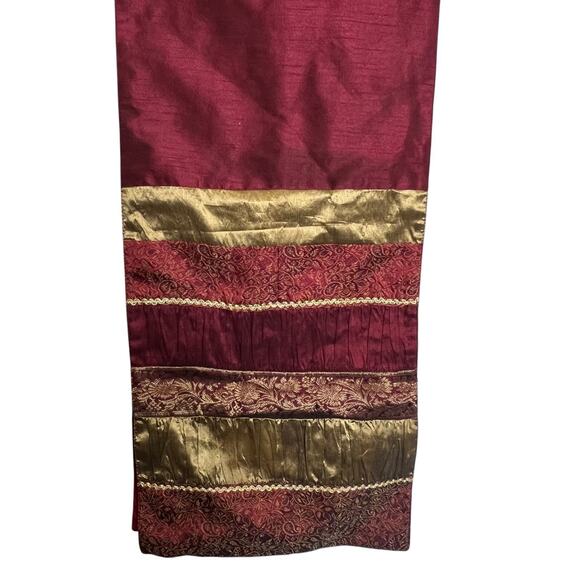 Elegant Christmas Table Runner 70" Burgundy Gold Embroidered Made in India - Picture 2 of 4